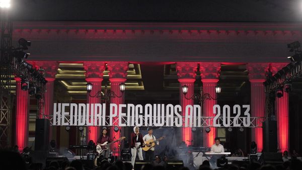 Keseruan Kenduri Pengawasan 2023 Ditutup Guyon Waton