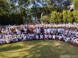 Gubernur Koster Sebut Bali Kekurangan 1.700 Guru