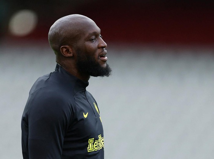 FILE PHOTO: Soccer Football - Champions League Final - Inter Milan Training - Ataturk Olympic Stadium, Istanbul, Turkey - June 9, 2023 Inter Milan's Romelu Lukaku during training REUTERS/Molly Darlington/File Photo