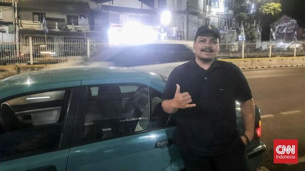 Eki (26) - Pengguna Mobil Pribadi