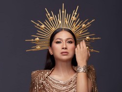 Katalog Karya Terbaik Tata Janeeta di Album The Best of Me