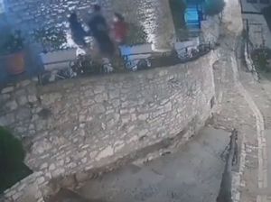 Parah! Turis Italia Kabur Tinggalkan Tagihan Makanan Rp 1.3 Juta