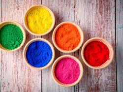 Keunikan Nama-nama Warna dalam Bahasa Minang