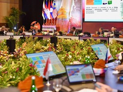 4 Perusahaan Jajaki Sambung Jaringan Listrik RI, Malaysia, Thailand dan Laos