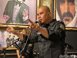 Video: Ahmad Dhani Kenang Sosok Titiek Puspa Sebagai Dewinya Komposer Indonesia