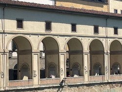 Italia Geram! Situs Bersejarah Lagi-lagi Dirusak Turis