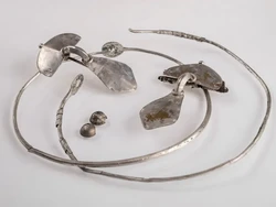 Jejak Orang Gotik di Balik Tanah Taman Lindung