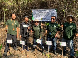 ASDP Tanam 1.000 Bibit Mangrove di MECoK Ecopark Jepara
