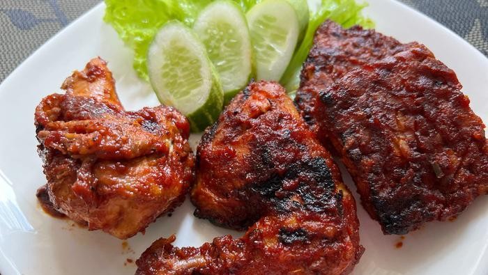 Ayam bakar bumbu rujak