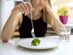 5 Fakta Diet Starvation yang Populer dan Menelan Korban Nyawa