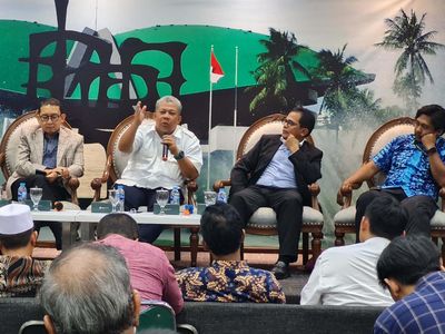Diskusi Peran DPR Mengawal Demokrasi Menuju Indonesia Maju