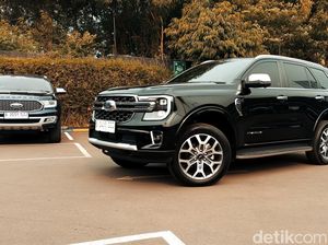Menjajal Fitur Parkir Otomatis Ford Everest: Pencet Tombol, Setir Muter Sendiri Menjajal Fitur Parkir Otomatis Ford Everest: Pencet Tombol, Setir Muter Sendiri