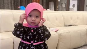 7 Foto Gemas Ameena, Anak Atta Halilintar Belajar Pakai Hijab Sejak Balita