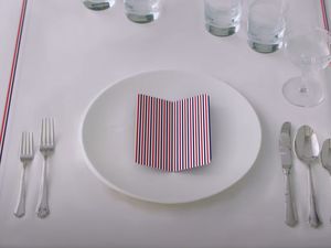 Siap-siap Tergoda, Galaxy Z Fold 5 Edisi Thom Browne Segera Hadir