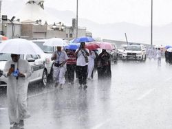 Gelombang Dingin Landa Saudi, Suhu Turun hingga Nol Derajat