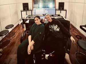 Produser Jerricoev Gandeng Nagita Slavina Hingga Dewa Budjana Isi Album Perdana Produser Jerricoev Gandeng Nagita Slavina Hingga Dewa Budjana Isi Album Perdana