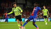 Dari dua laga awal, Kai Havertz menangi total 16 kali duel perebutan bola (Reuters)