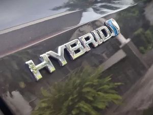 4 Alasan Mobil Hybrid Diusulkan Dapat Insentif 4 Alasan Mobil Hybrid Diusulkan Dapat Insentif