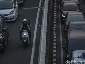 JLNT Casablanca Ditutup Tengah Malam, Polisi Antisipasi Pemotor Melintas JLNT Casablanca Ditutup Tengah Malam, Polisi Antisipasi Pemotor Melintas