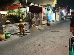 Maling di Surabaya Dimassa hingga Telanjang Usai Gagal Bobol Warkop