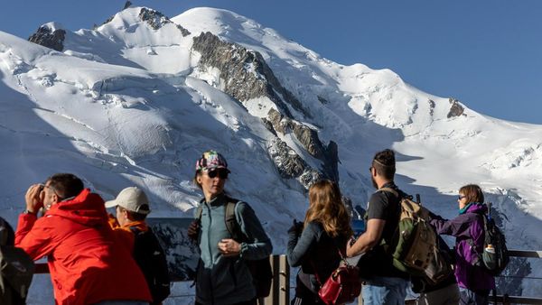 Pendakian Gunung Mont Blanc Prancis Terancam Gelombang Panas Pendakian Gunung Mont Blanc Prancis Terancam Gelombang Panas