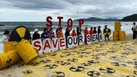 Ramai-ramai Tolak Aksi Jepang Buang Limbah Nuklir ke Laut