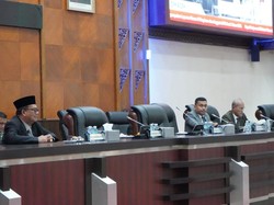 Pj Gubernur Tak Hadiri Penyampaian KUA-PPAS, APBA 2024 Akan Dipergubkan?