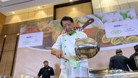 Begini Keseruan Belajar Bikin Kue Bareng Chef Yongki di Sania Cooking Class