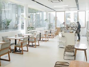 Estetik! ini 5 Kafe Nuansa Putih di Bogor Buat Tempat Santai