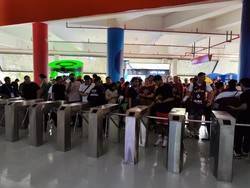 Mau Nonton FIBA World Cup 2023? Naik Bus Listrik, Ya