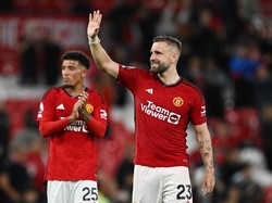 MU Krisis Bek Kiri, Mau Belanja Lagi?