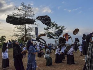 Melestarikan Permainan Tradisional Sasarungan di Tasikmalaya