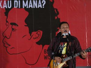 Mengenang 60 Tahun Penyair Wiji Thukul