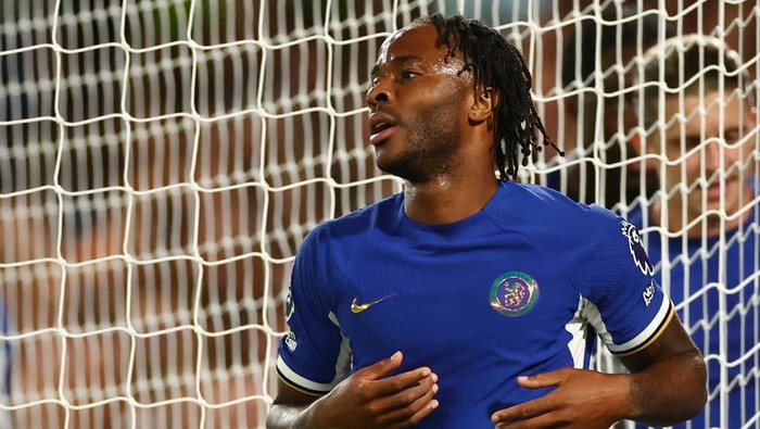 Soccer Football - Premier League - Chelsea v Luton Town - Stamford Bridge, London, Britain - August 25, 2023 Chelseas Raheem Sterling celebrates scoring their first goal Action Images via Reuters/Andrew Boyers EDITORIAL USE ONLY. No use with unauthorized audio, video, data, fixture lists, club/league logos or live services. Online in-match use limited to 75 images, no video emulation. No use in betting, games or single club /league/player publications.  Please contact your account representative for further details.