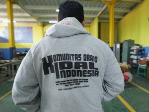 Prawiro Sudirjo, Left is Our Right!