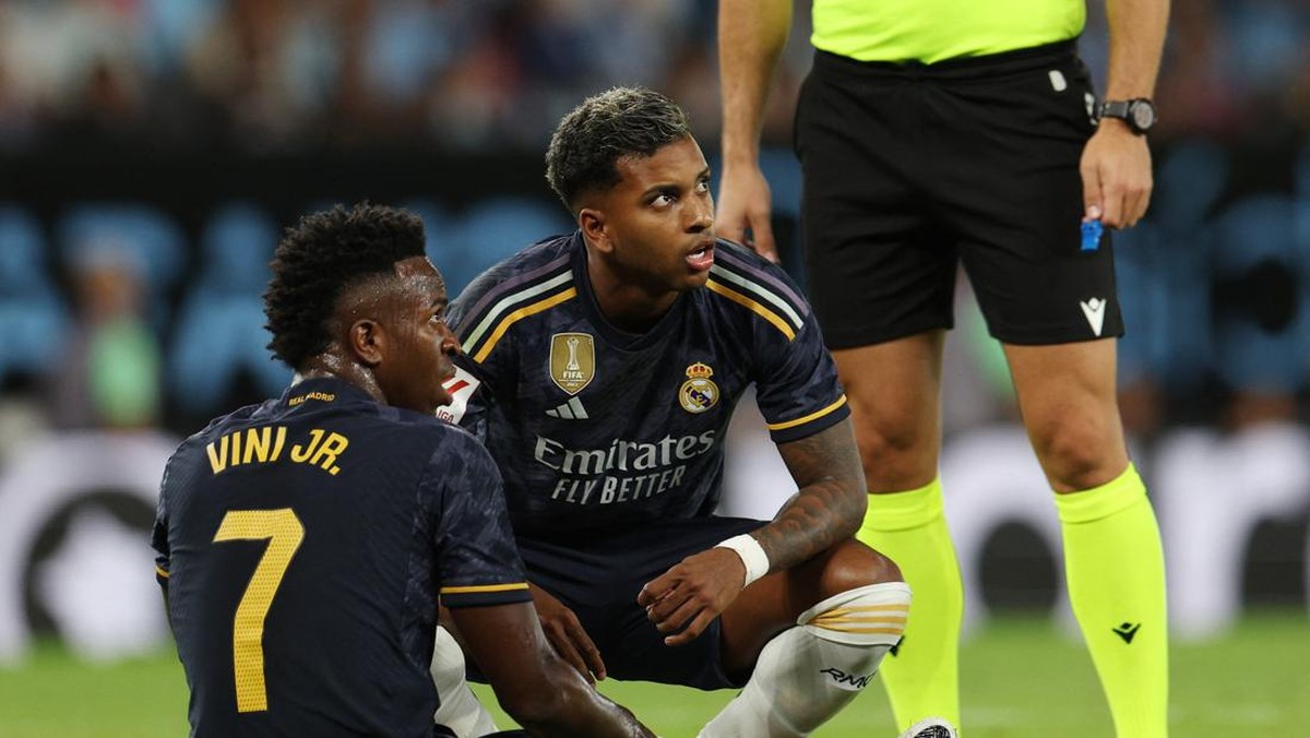 Vinicius Junior cedera saat Real Madrid mengalahkan Celta Vigo (REUTERS/VIOLETA SANTOS MOURA)