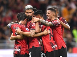 Brace Giroud Bawa AC Milan Gulung Torino 4-1 di San Siro