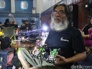 Cerita Aris Tempuh Ratusan Kilometer Demi Hobi Main Tamiya