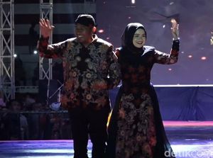 Bak Model, Bupati Fauzi dan Istri Berlenggak-lenggok di Sumenep Batik Festival