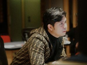 Cakra Khan Rilis Versi Studio Lagu Tennessee Whiskey Usai Viral