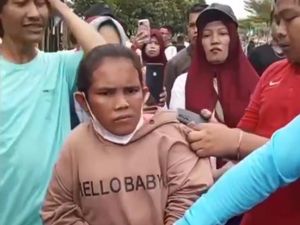 Heboh Emak-emak Pencopet Saat Jalan Santai Ditangkap Warga di Jambi