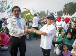 Gus Imin Bagikan 25 Ribu Bibit Pohon di Acara Green Walk, Soroti Polusi Udara