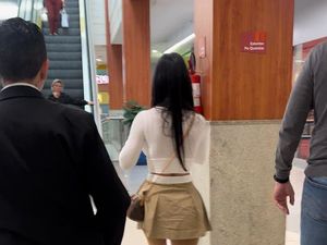 Curhat Wanita Merasa Malu Diusir dari Mal karena Gayanya Dianggap Vulgar