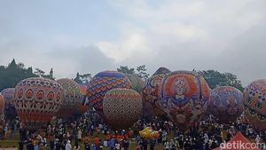 Meriah! Potret Festival Balon Udara Kedua Wonosobo