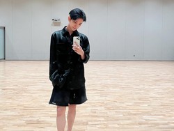 Joshua SEVENTEEN Muncul Perdana Usai Heboh Kabar Pacaran