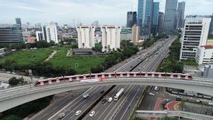 LRT Jabodebek Jelang Operasi Besok