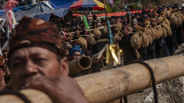 Melihat Tradisi Seren Taun Cisungsang di Lebak Banten