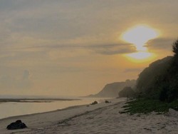 Pantai Gunung Payung Bali: Daya Tarik, Fasilitas, dan Panduan Perjalanan
