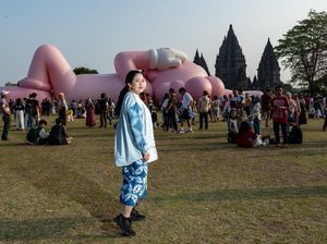 Kunjungi Patung KAWS, Puan Bangga Candi Prambanan Disorot Dunia Kunjungi Patung KAWS, Puan Bangga Candi Prambanan Disorot Dunia