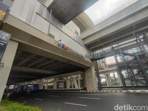 Suasana Stasiun Cawang Jelang Jokowi Resmikan LRT Jabodebek Besok